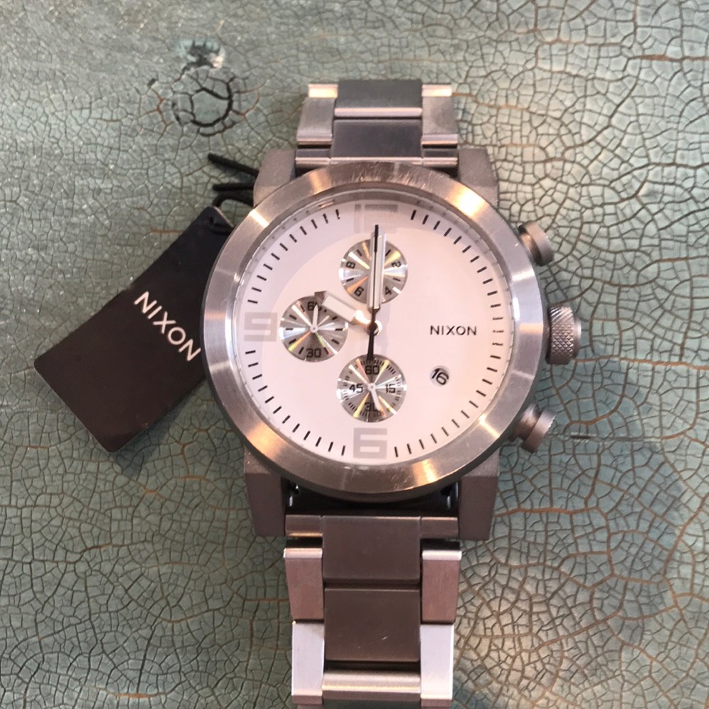 Men’s Nixon Watch!